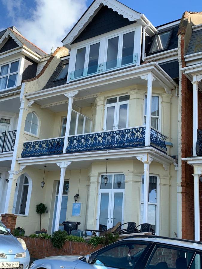 Lazy Waves Boutique B&B Ньюки Экстерьер фото