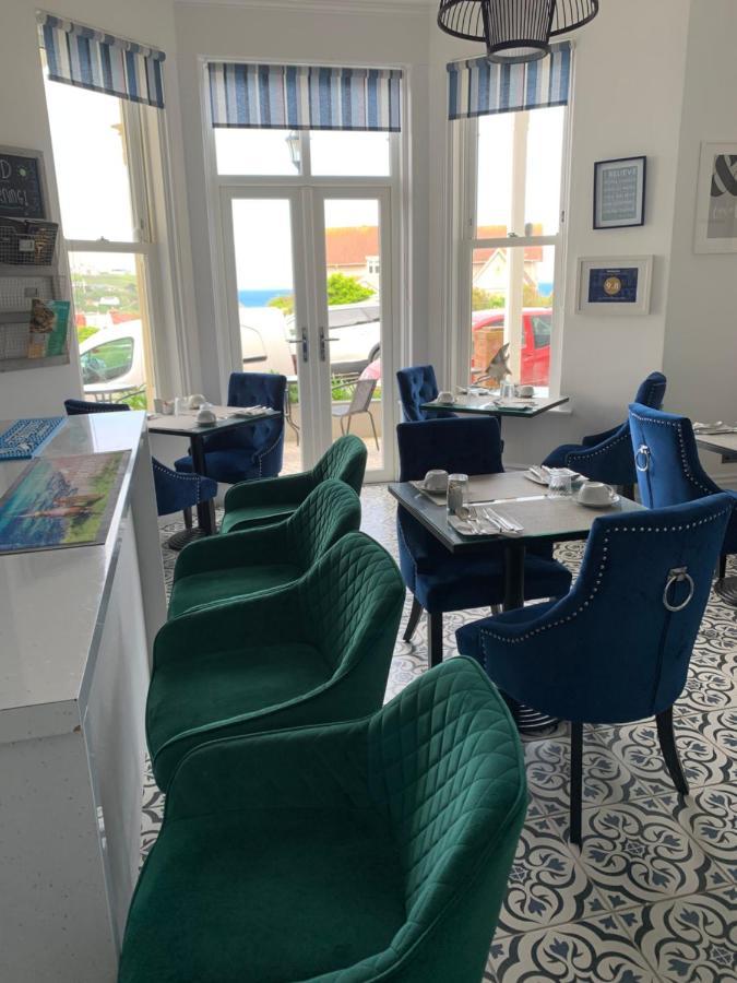 Lazy Waves Boutique B&B Ньюки Экстерьер фото