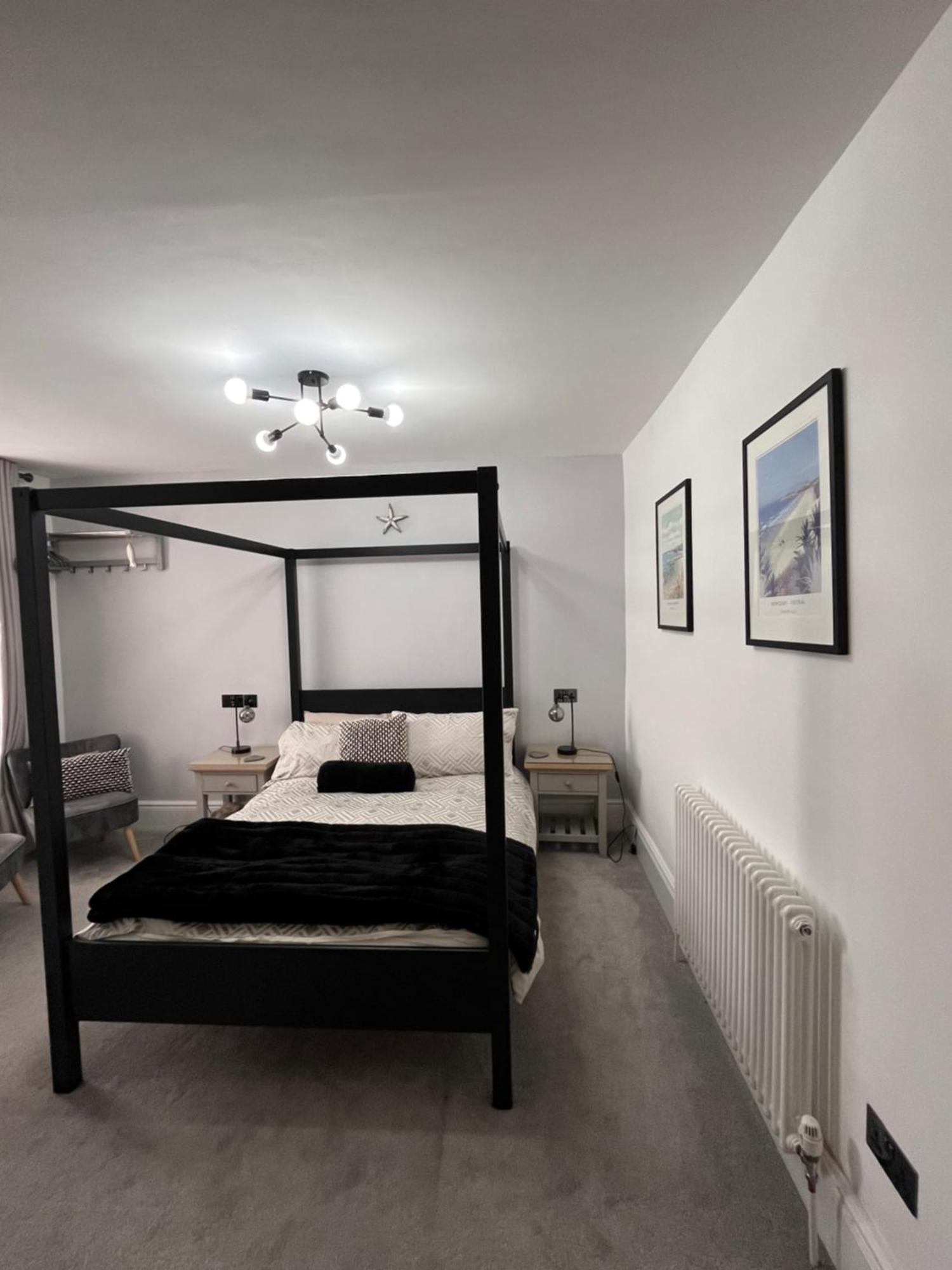 Lazy Waves Boutique B&B Ньюки Экстерьер фото