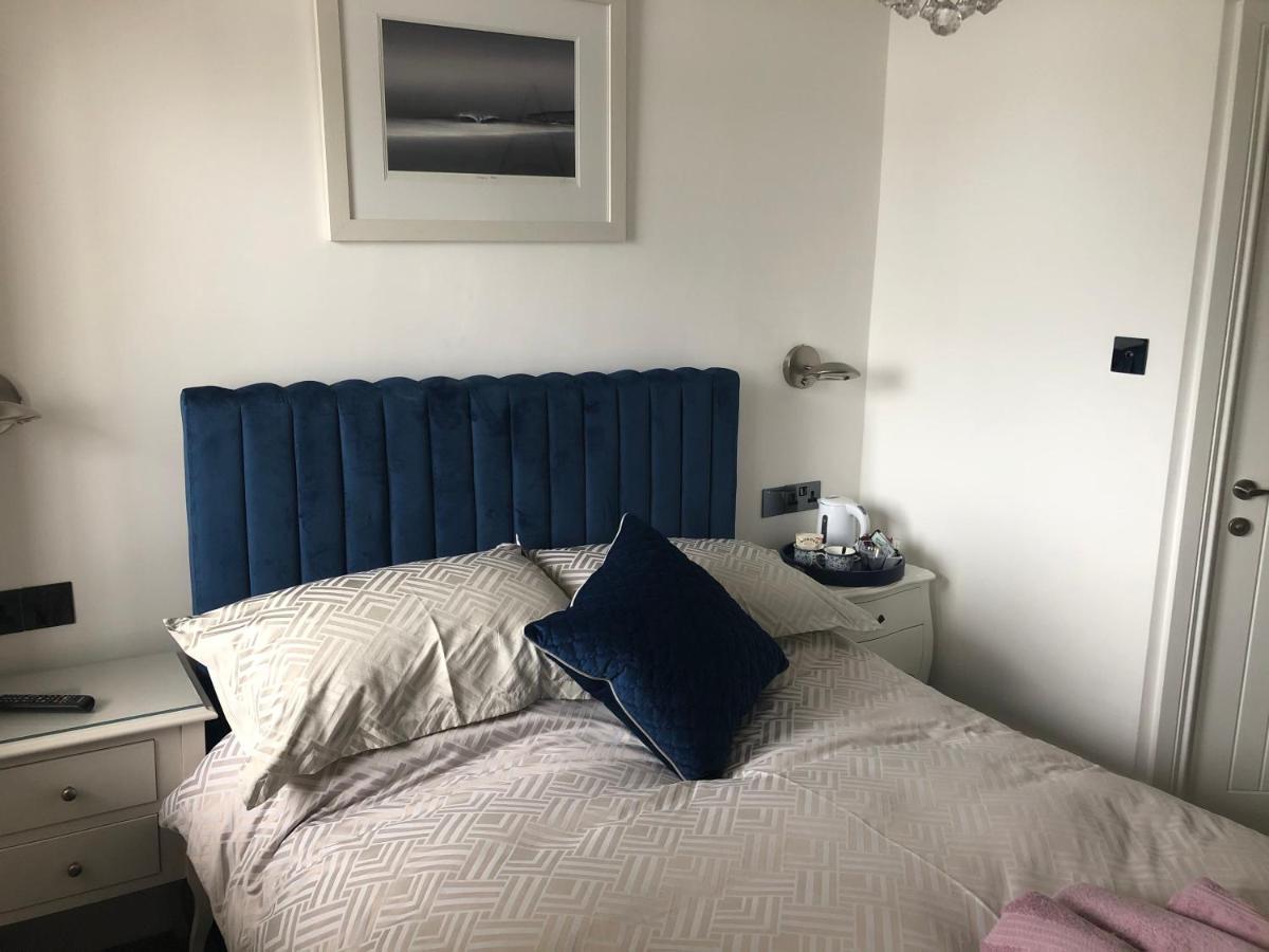 Lazy Waves Boutique B&B Ньюки Экстерьер фото